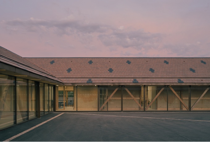 La nouvelle école de Maringues © Charly Broyez